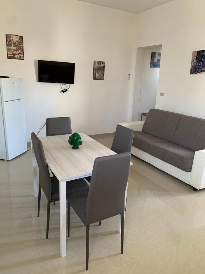 Il Canaletto Apartments Порто-Чезарео Экстерьер фото